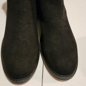 Boots size 13